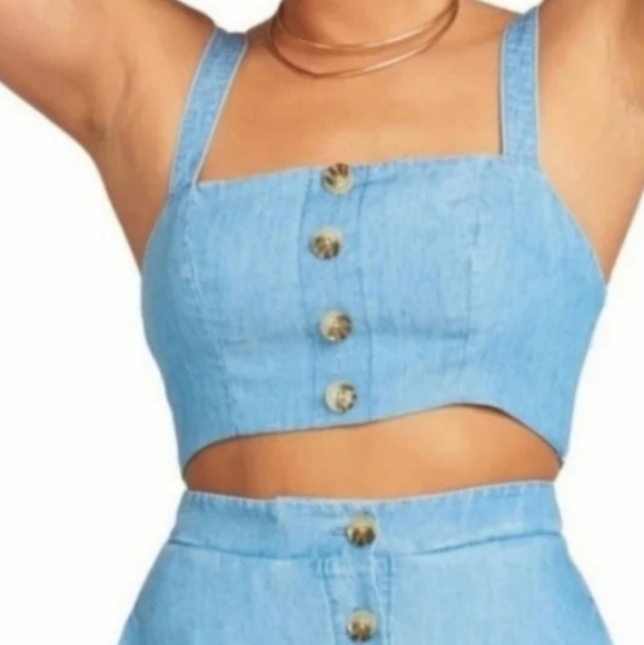 Show Me Your MuMu Chambray Crop Top - Picture 1 of 9